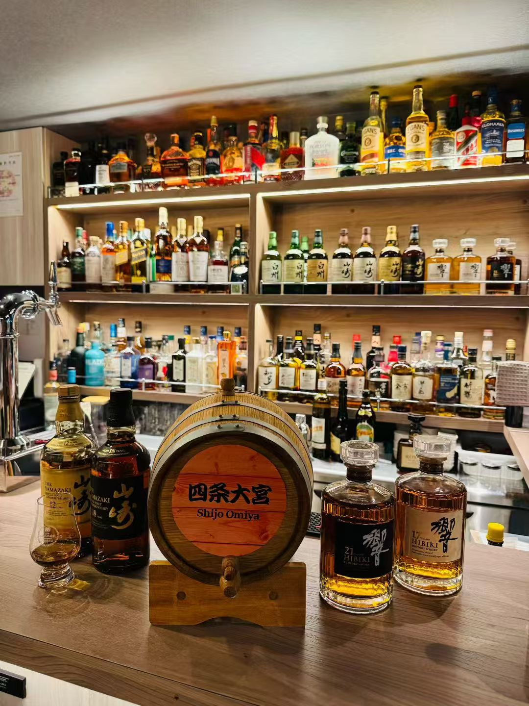お酒の美術館 内装